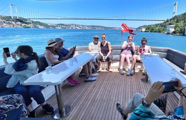 Istanbul Bosphorus Yacht Cruise - Photo 5