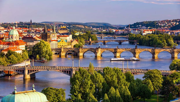 Passeio de barco vintage por Praga - Foto 3