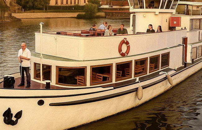 Paseo en barco vintage por Praga - Foto 2