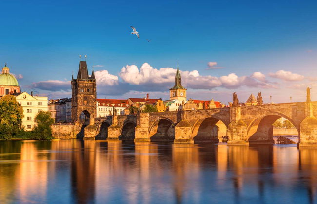 Paseo en barco vintage por Praga - Foto 4