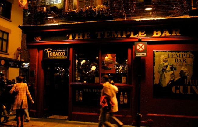 Dublin Temple Bar Pub Crawl - Photo 1