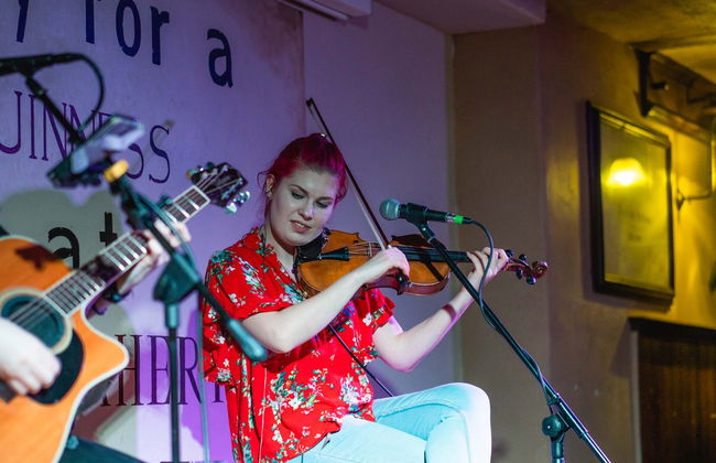 Dublin Temple Bar Pub Crawl - Photo 4