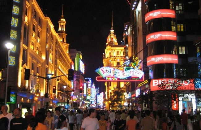 Shanghai Night Cruise + Nanjing Road Tour - Photo 5