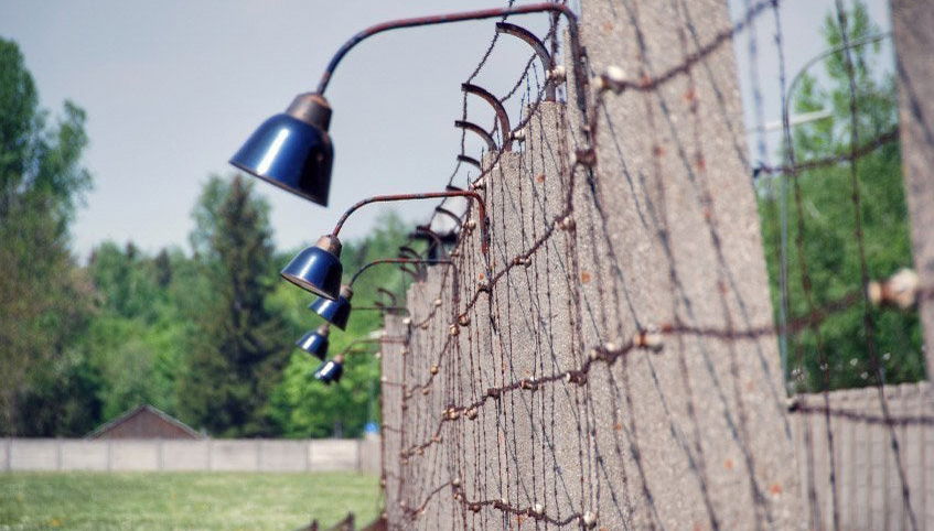 Dachau Concentration Camp Day Trip - Photo 1