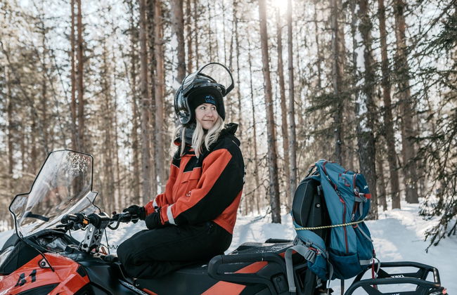 Paseo en moto de nieve por Äkäslompolo - Foto 4