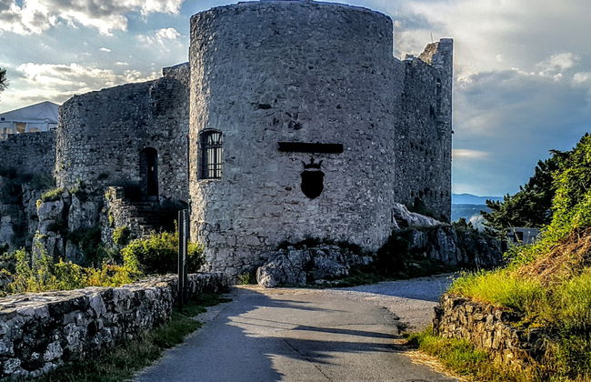 Socerb, Hrastovlje & Marezige Day Trip - Photo 4