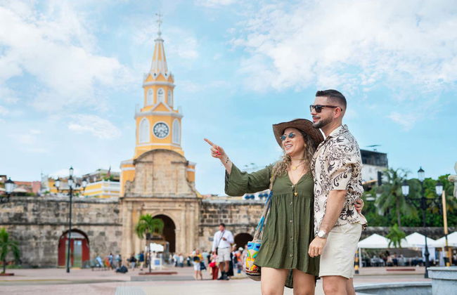 Cartagena Tourist Bus - Photo 10