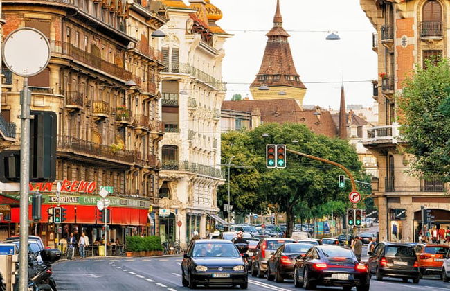 Panoramic Tour of Geneva + Sightseeing Train - Foto 4