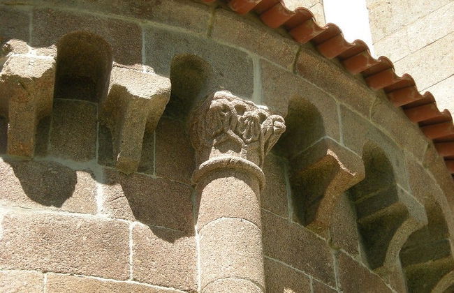 Tour privado por el monasterio de Santa María de Pombeiro - Foto 5