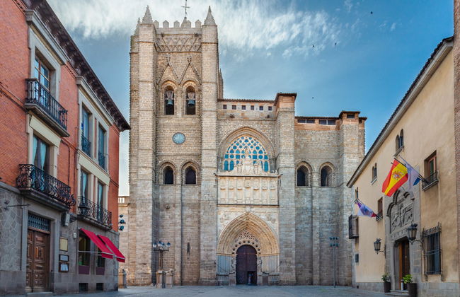 Tour por la Catedral de Ávila y la muralla - Foto 5