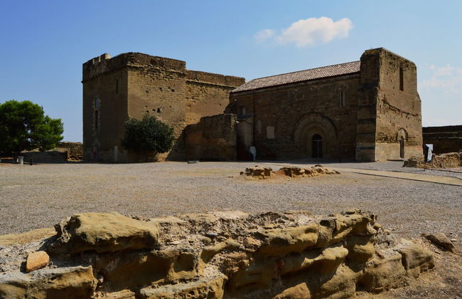 Visita guiada por el castillo templario de Gardeny - Photo 1