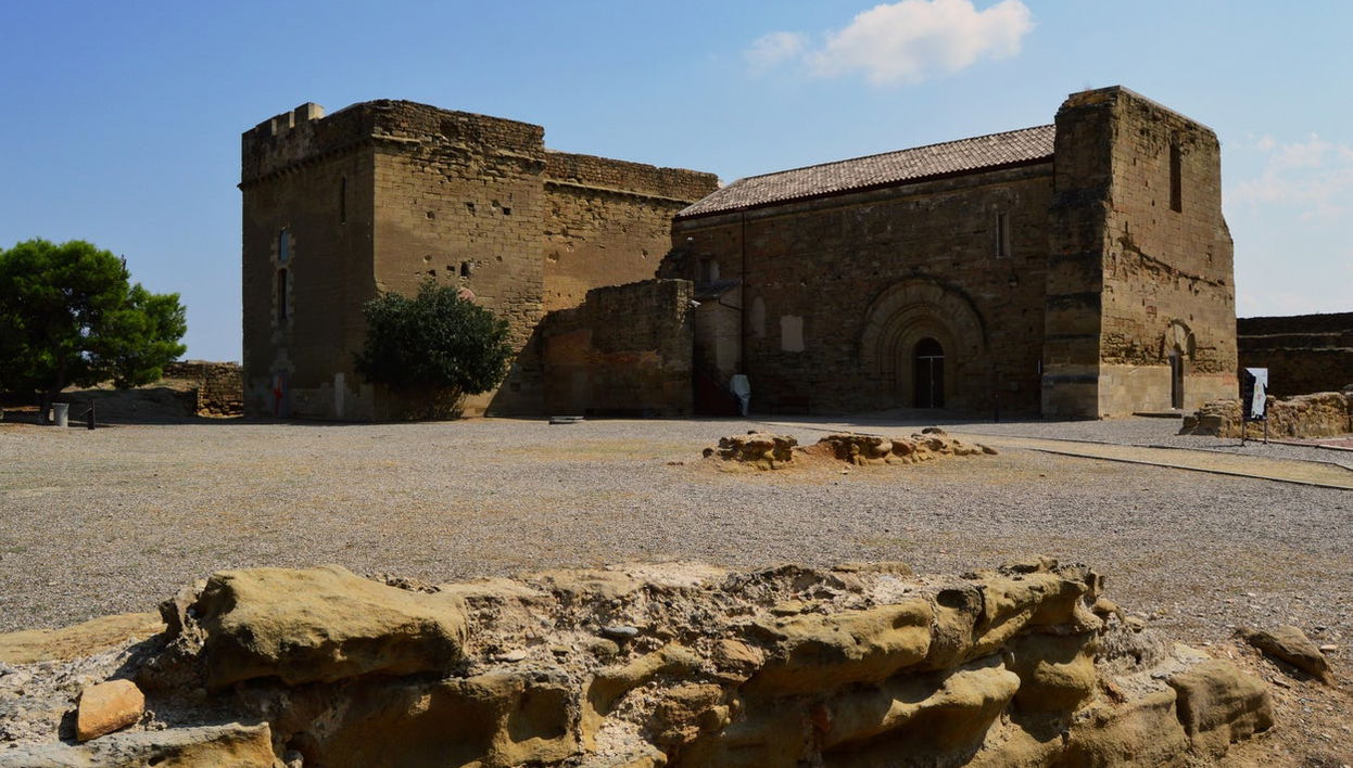 Visita guiada por el castillo templario de Gardeny - Photo 1