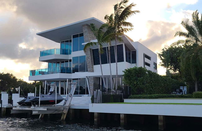 Fort Lauderdale Sunset Cruise - Photo 4