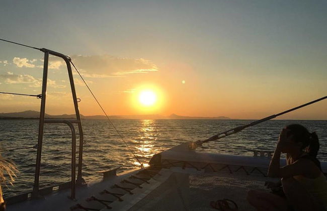Catamaran Sunset Cruise in Denia - Foto 4