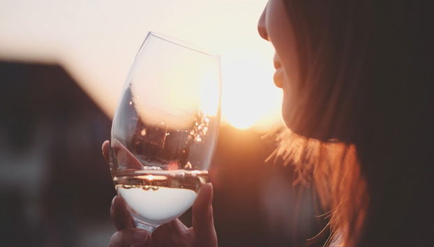 Balade en catamaran dans la baie de Rosas au coucher de soleil - Photo 3