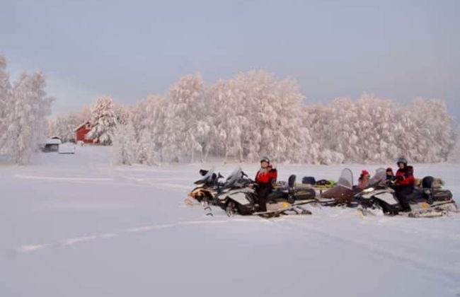 Paseo en moto de nieve + Pesca en el hielo - Foto 2