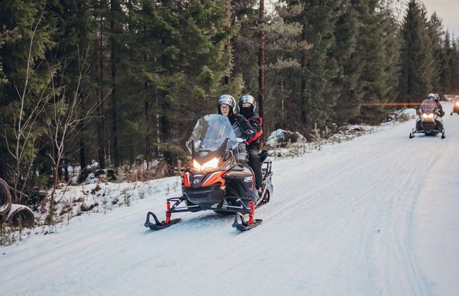 Paseo en moto de nieve + Pesca en el hielo - Foto 7