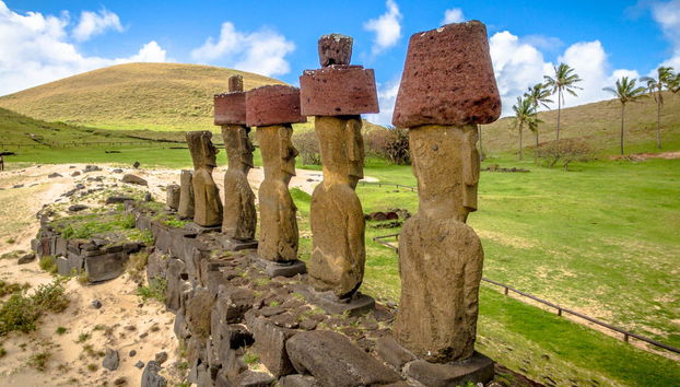 Easter Island and Anakena Beach Trip - Foto 2