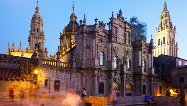 Tour de mistérios com jantar típico galego - Foto 3