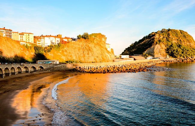 Zumaia, Zarautz & Getaria Day Trip - Foto 1