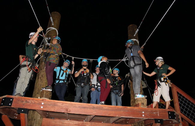 Tirolina nocturna en Kapolei - Foto 3