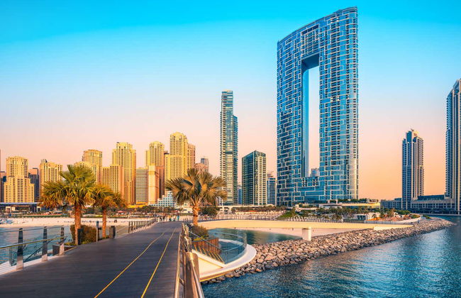 Dubai Day Trip - Photo 2