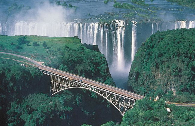 Passagem da Fronteira do Zimbábue para a Zâmbia com Recolhimento no Hotel - Foto 6