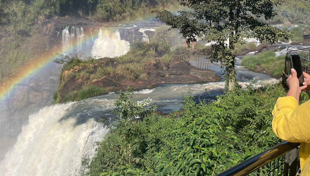 Itaipu Dam and Saltos del Monday Day Trip
