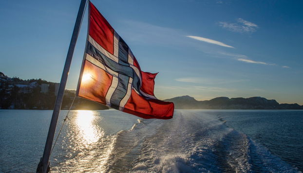 Paseo en barco por los fiordos de Bergen y Oster + Canal de Mostraumen - Foto 2