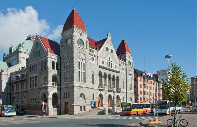 Helsinki Architecture Tour - Photo 6