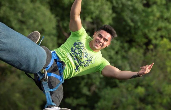Salto de puenting en Cola de Caballo - Foto 3