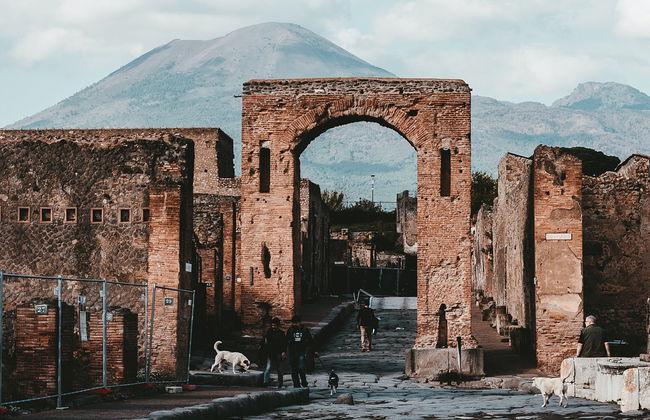 Pompeii & Mount Vesuvius Excursion - Foto 4