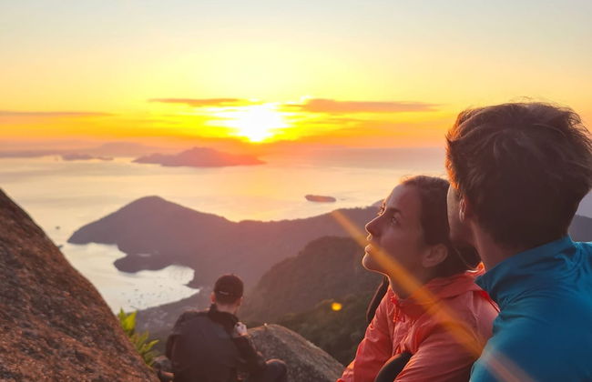 Senderismo por el Pico do Papagaio al amanecer - Foto 4