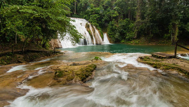 Las Golondrinas Waterfalls & Bonampak 2-Day Trip + Rafting - Foto 5