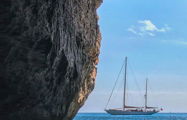 Tour de caiaque pelas grutas marinhas de Es Canutells - Foto 7