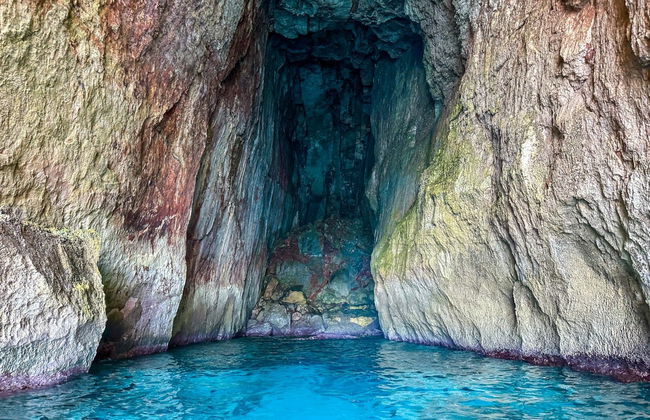 Tour de caiaque pelas grutas marinhas de Es Canutells - Foto 4