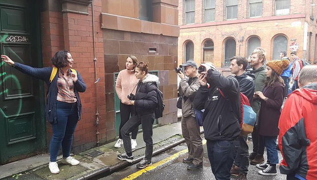 Grupos de fotografía aprendiendo sobre lugares de rodaje