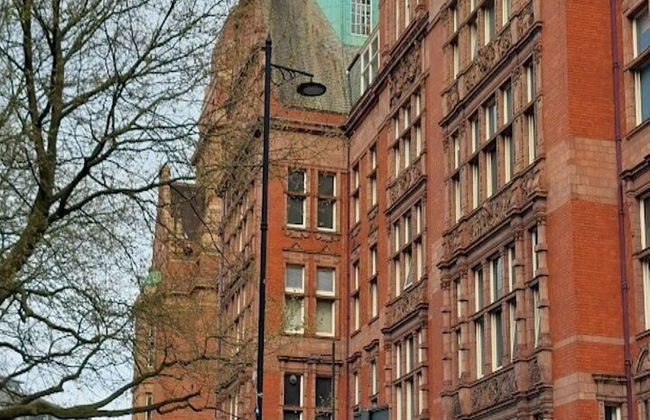 Manchester Audio Guide: England's First Industrial City - Photo 6