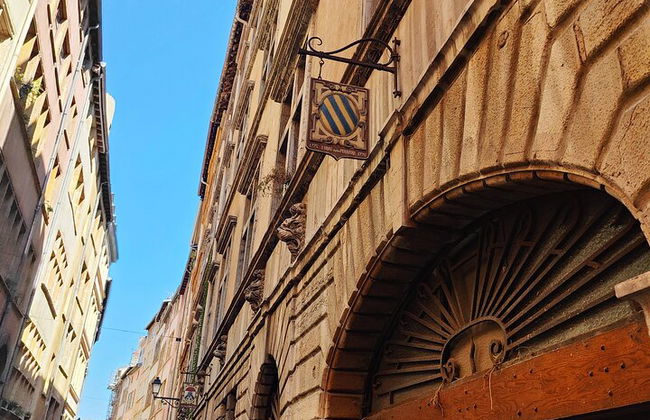 Tour privato autoguidato della ricerca della maledizione della Vecchia Lione - Foto 4