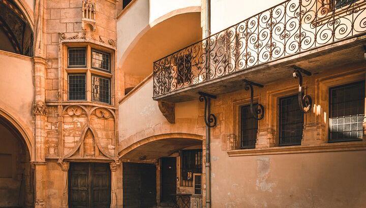 Visita Guiada Privada A Pie Por Lyon Traboules - Foto 1