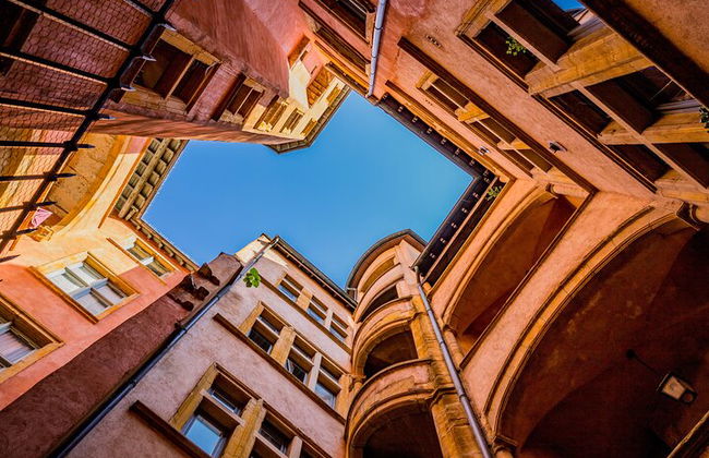 Visita Guiada Privada A Pie Por Lyon Traboules - Foto 4