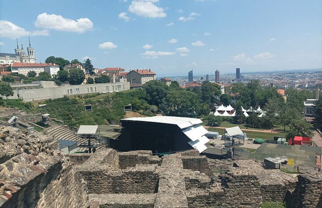 Private tour of Lyon on Fourvière hill - 2 hours - Foto 5