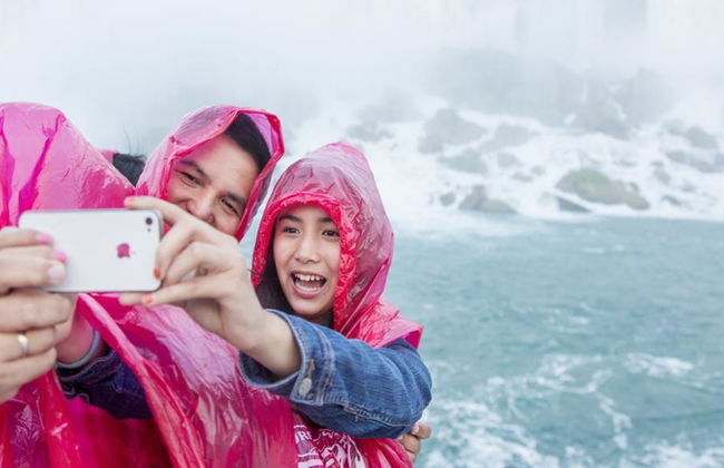 Exclusive First on the Boat Niagara Falls and Journey Behind the Falls Tour - Foto 2