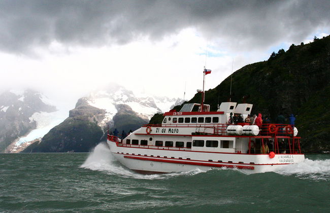 Navigation vers les glaciers Balmaceda et Serrano - Photo 3