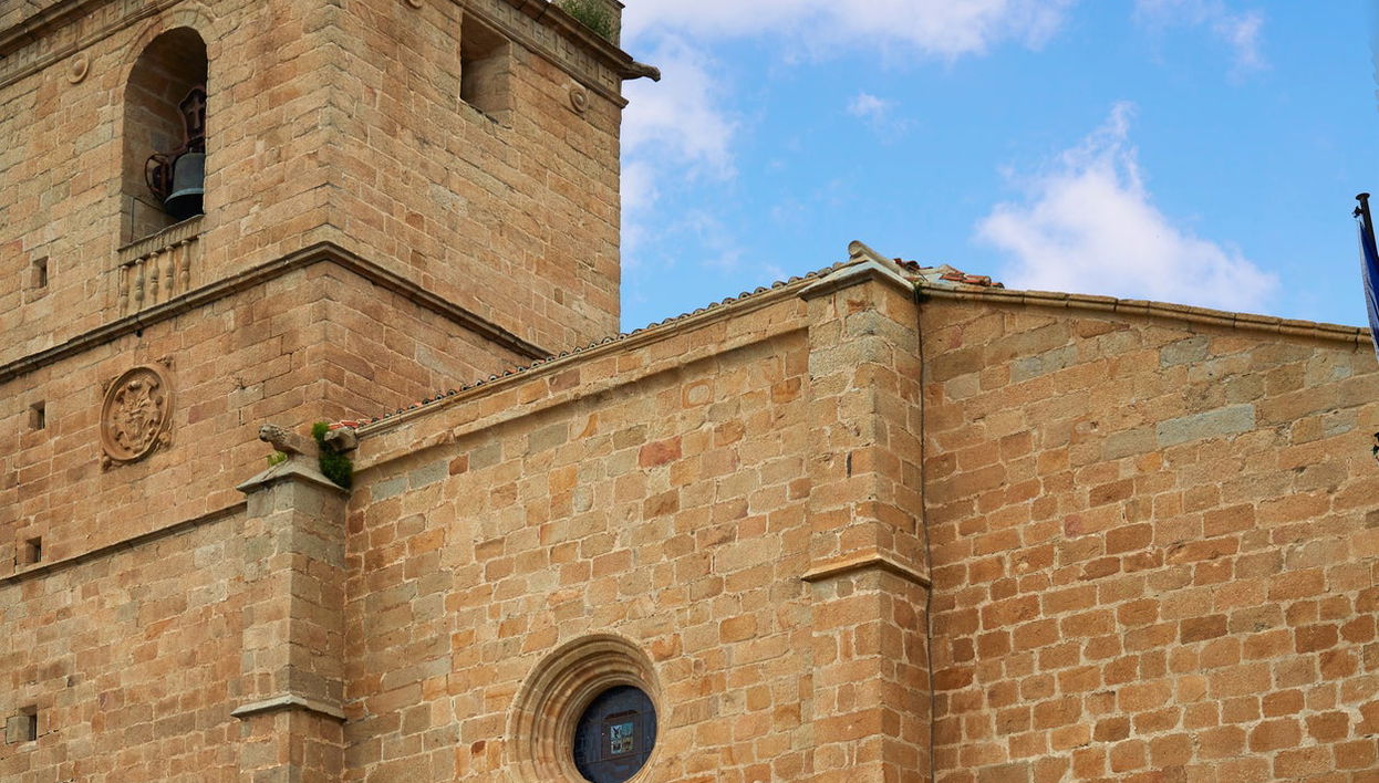 Ingresso da Concatedral de Cáceres - Foto 1