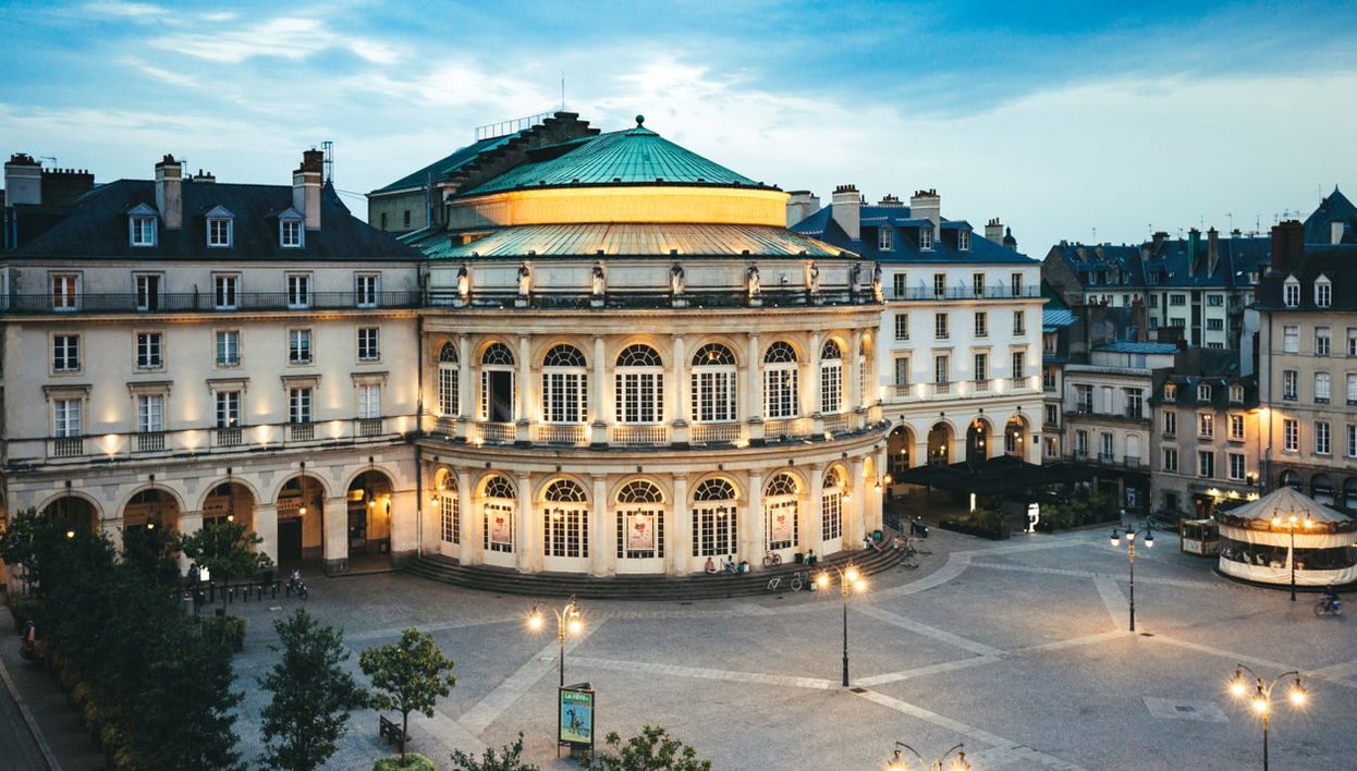 Visite privée dans Rennes - Foto 1