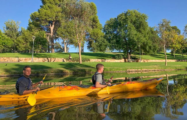 Tour sul fiume Torrens in kayak - Foto 3