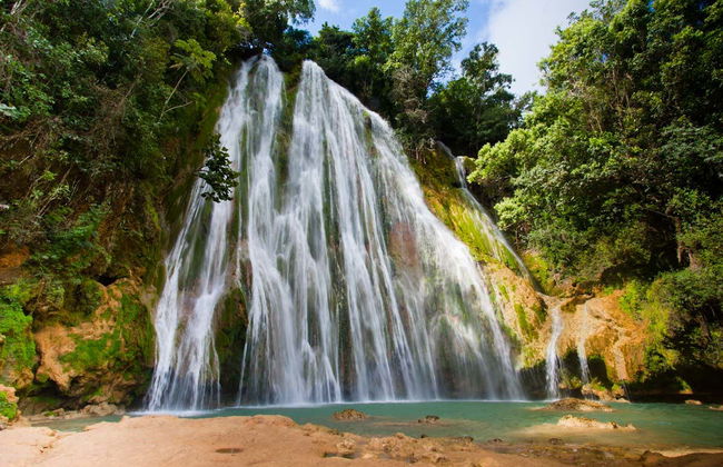 Ruta privada de senderismo por la cascada El Limón - Foto 1