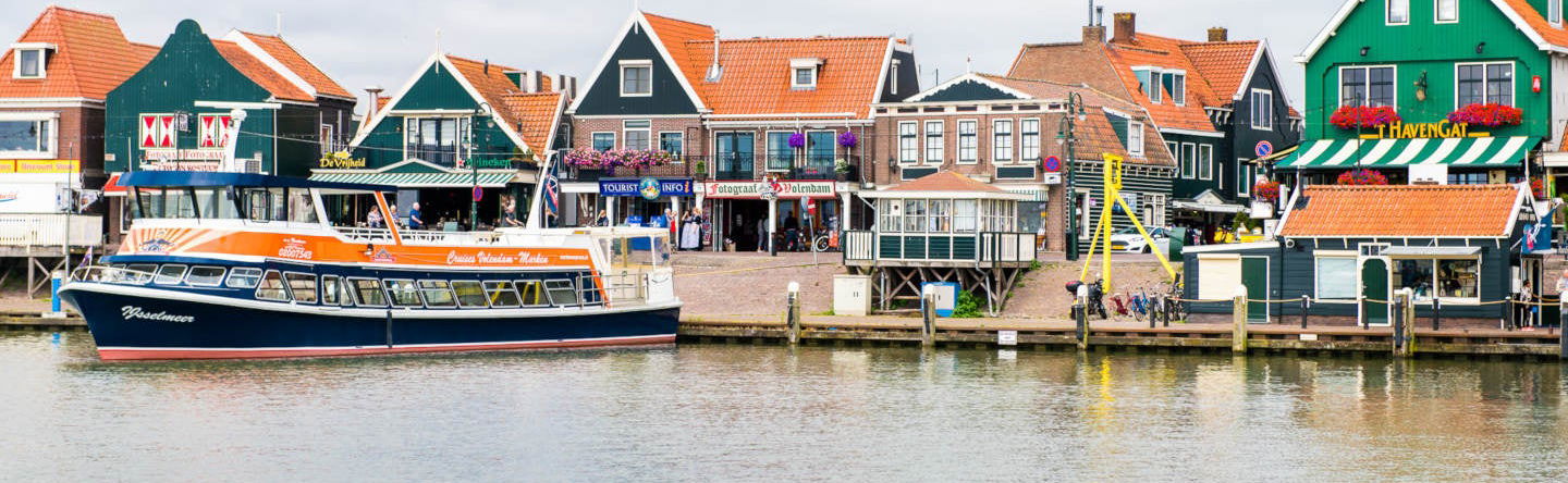 Ferry to Volendam - Photo 1