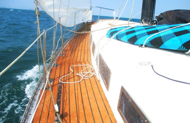 Pêche en voilier privé sur l’île El Frontón - Photo 2